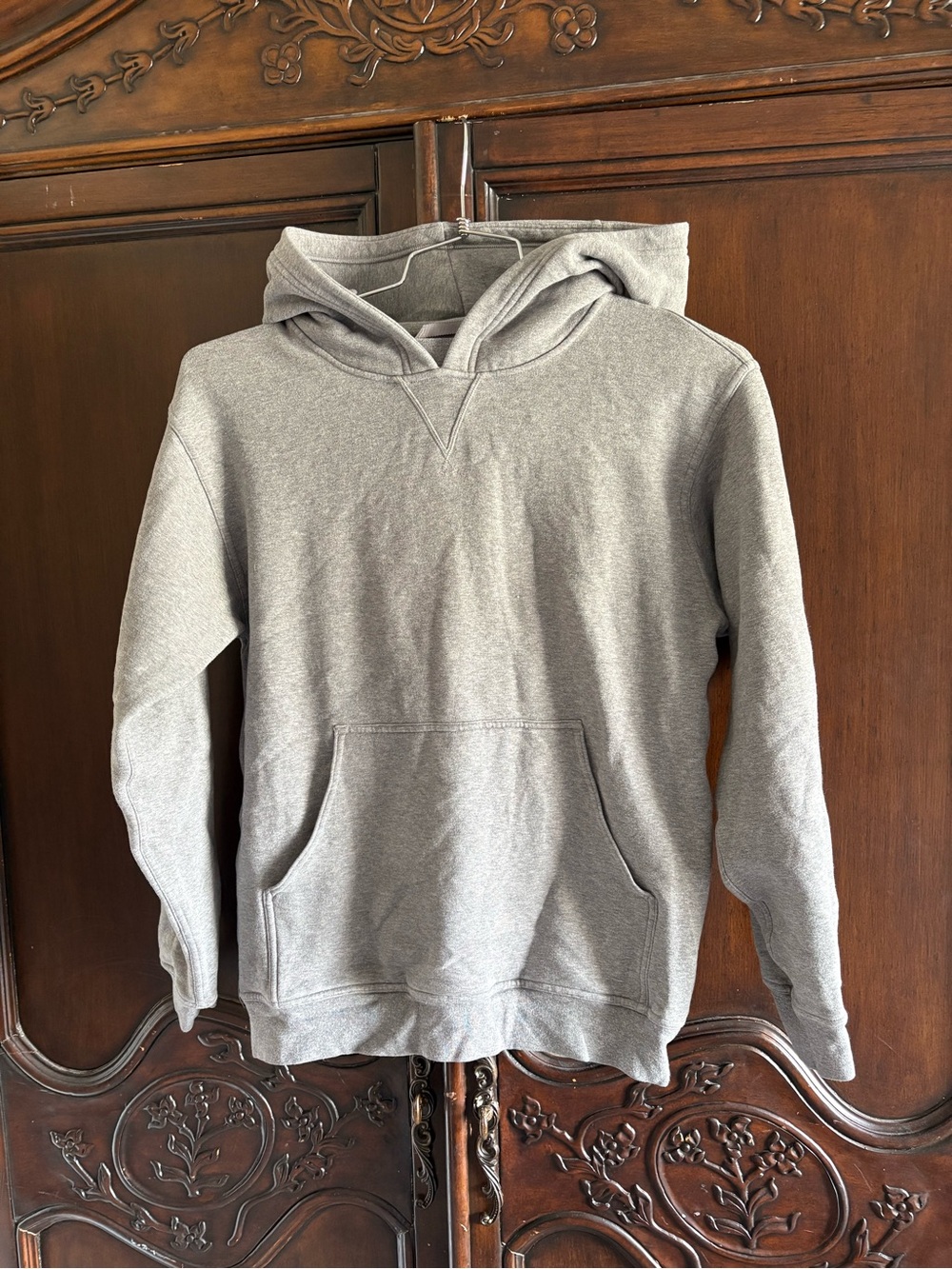 Lululemon Women’s All Yours Hoodie Gray Fleece Pocket Pullover size 4
